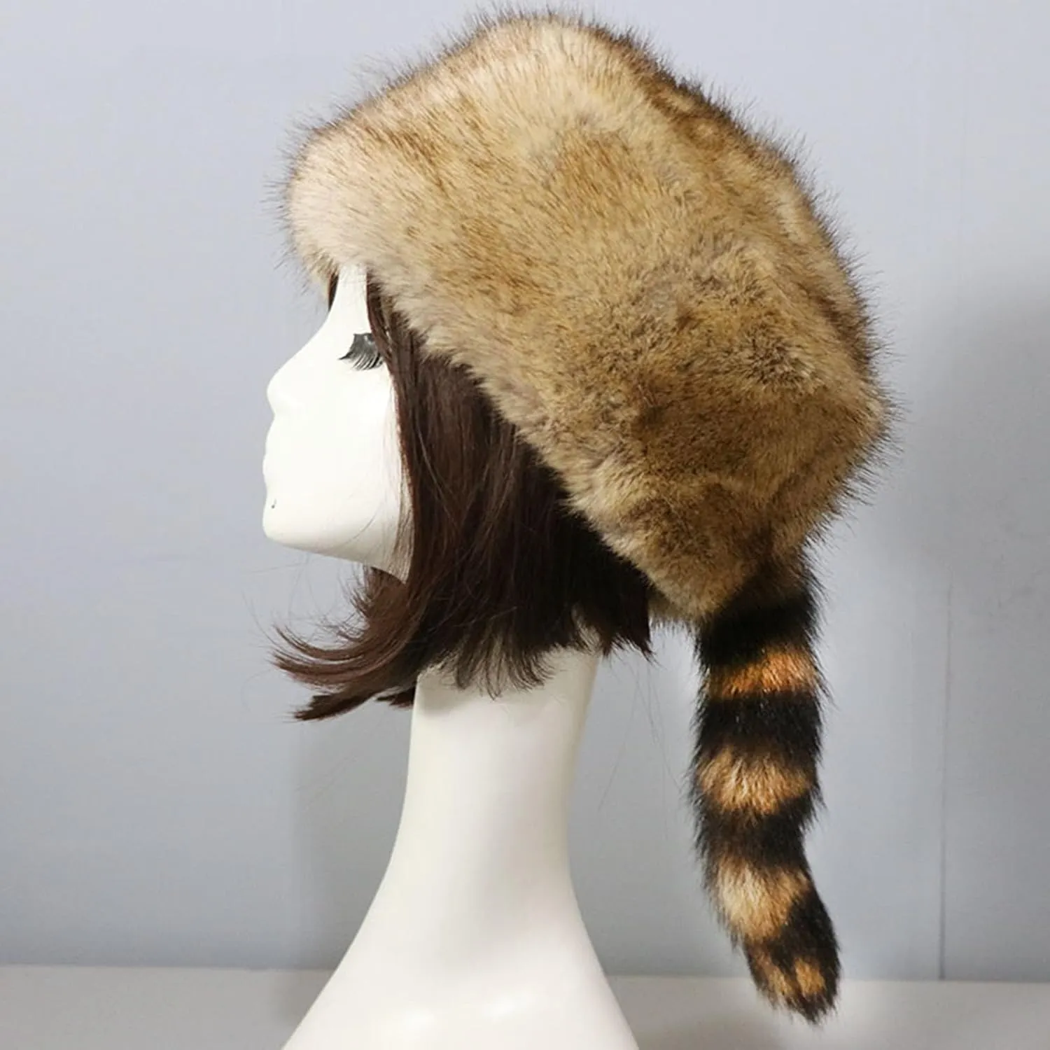 Cossack Style Faux Fur Raccoon Tail Coonskin Cap, Round Flat Top Boone Hat Raccoon Tail Hats for Winter