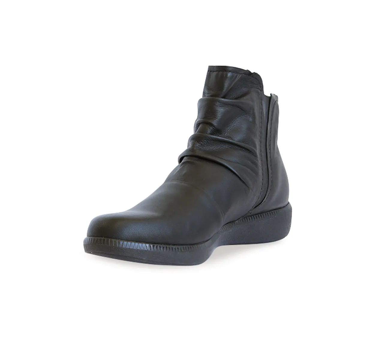 SCOUT-BLACK LEATHER